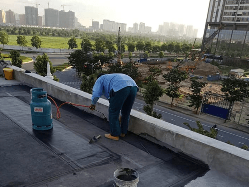 Xử lý chống thấm sân thượng sàn mái triệt để 100%